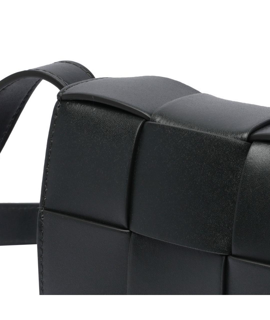 BOTTEGA VENETA Черная кожаная сумка на плечо, фото 4