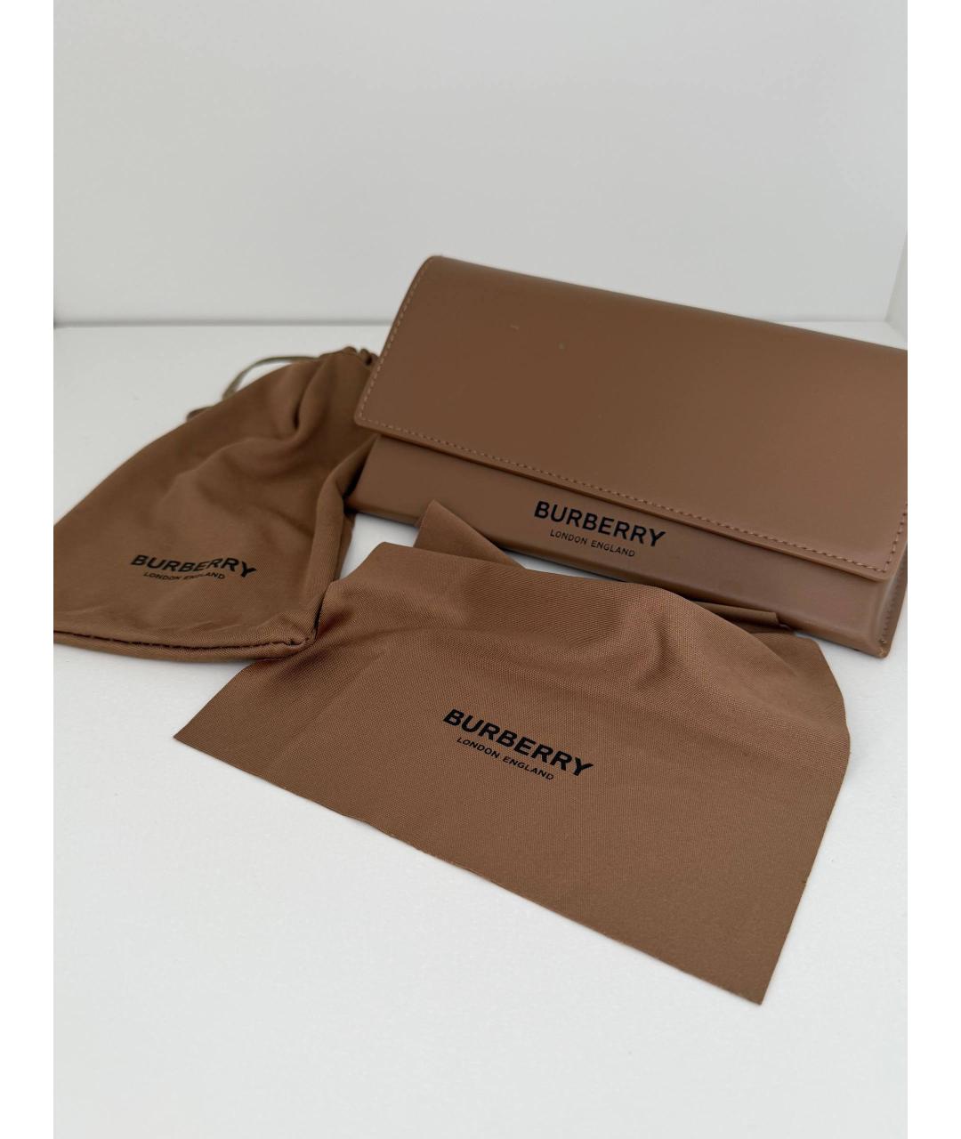 BURBERRY Красные пластиковые солнцезащитные очки, фото 9