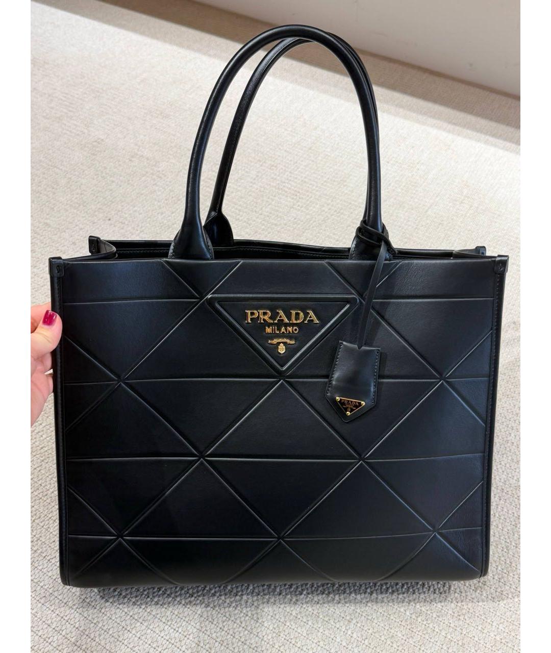 PRADA Черная кожаная сумка с короткими ручками, фото 5
