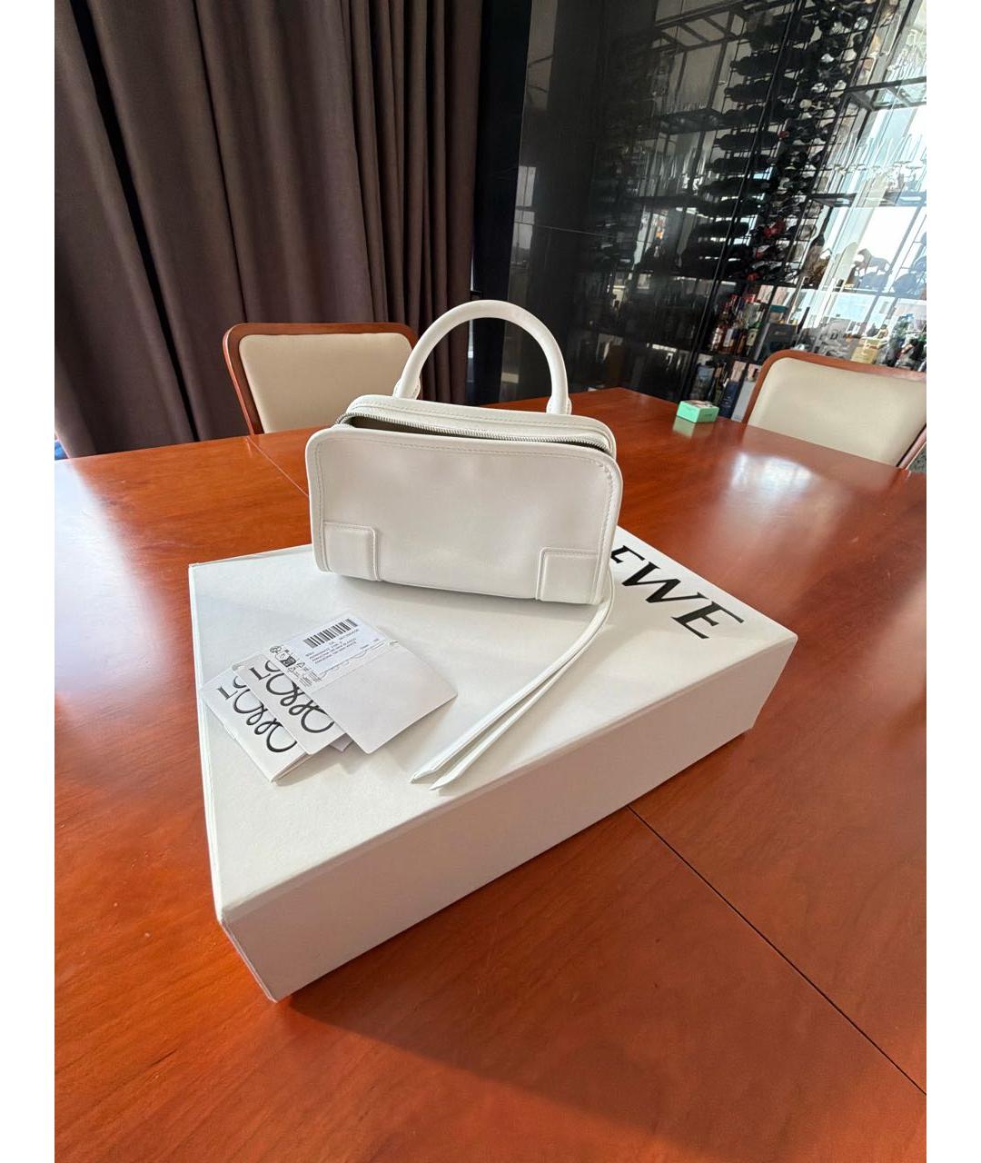 LOEWE Белая кожаная сумка тоут, фото 6