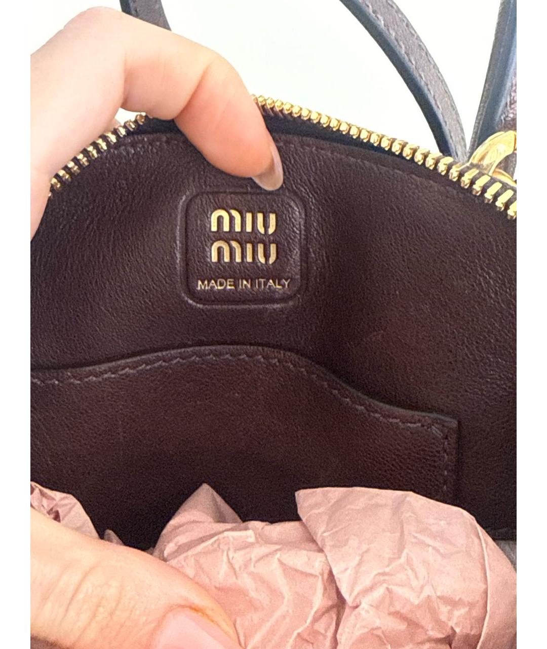 MIU MIU Коричневая кожаная сумка с короткими ручками, фото 4