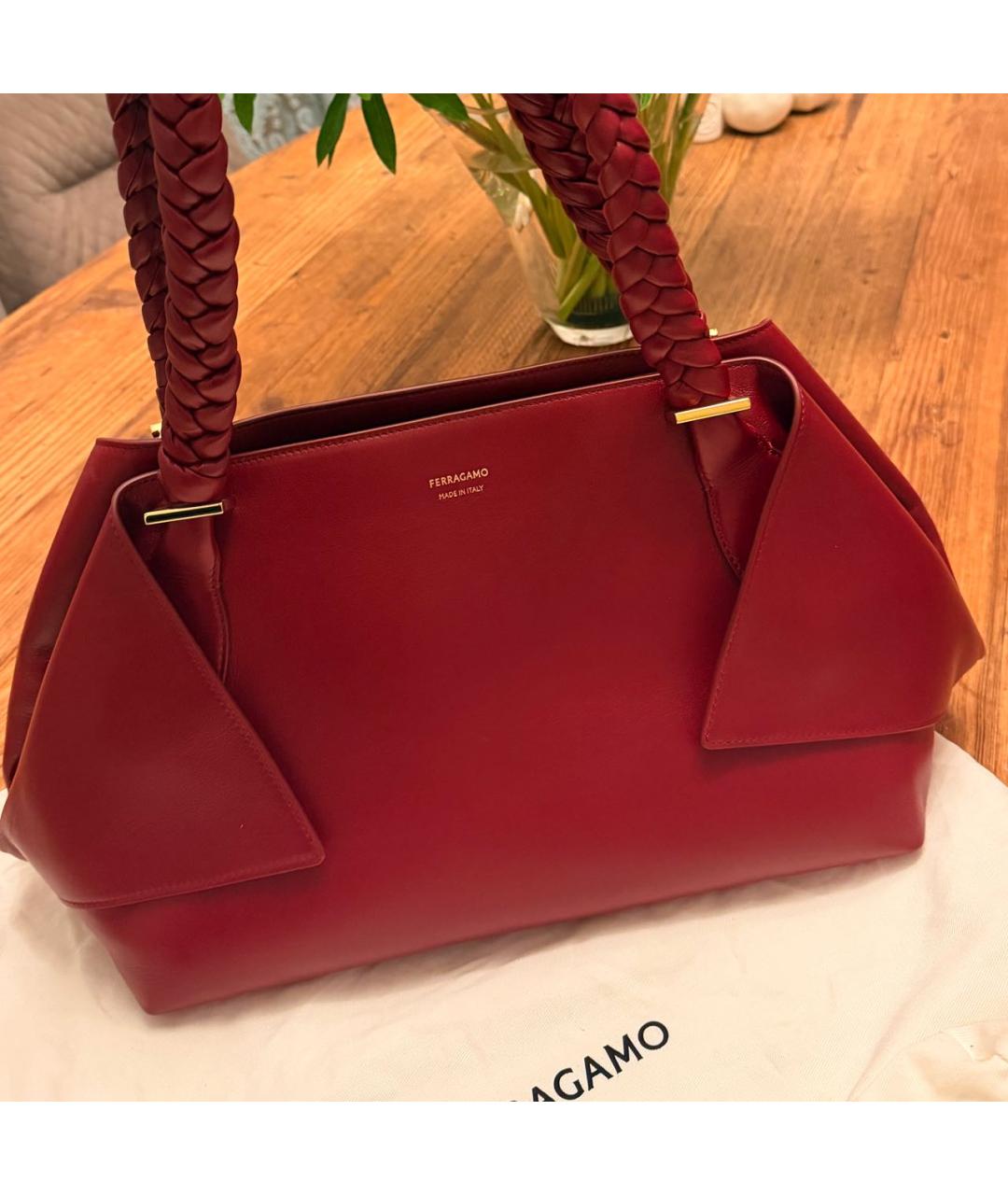 FERRAGAMO Бордовая кожаная сумка тоут, фото 3