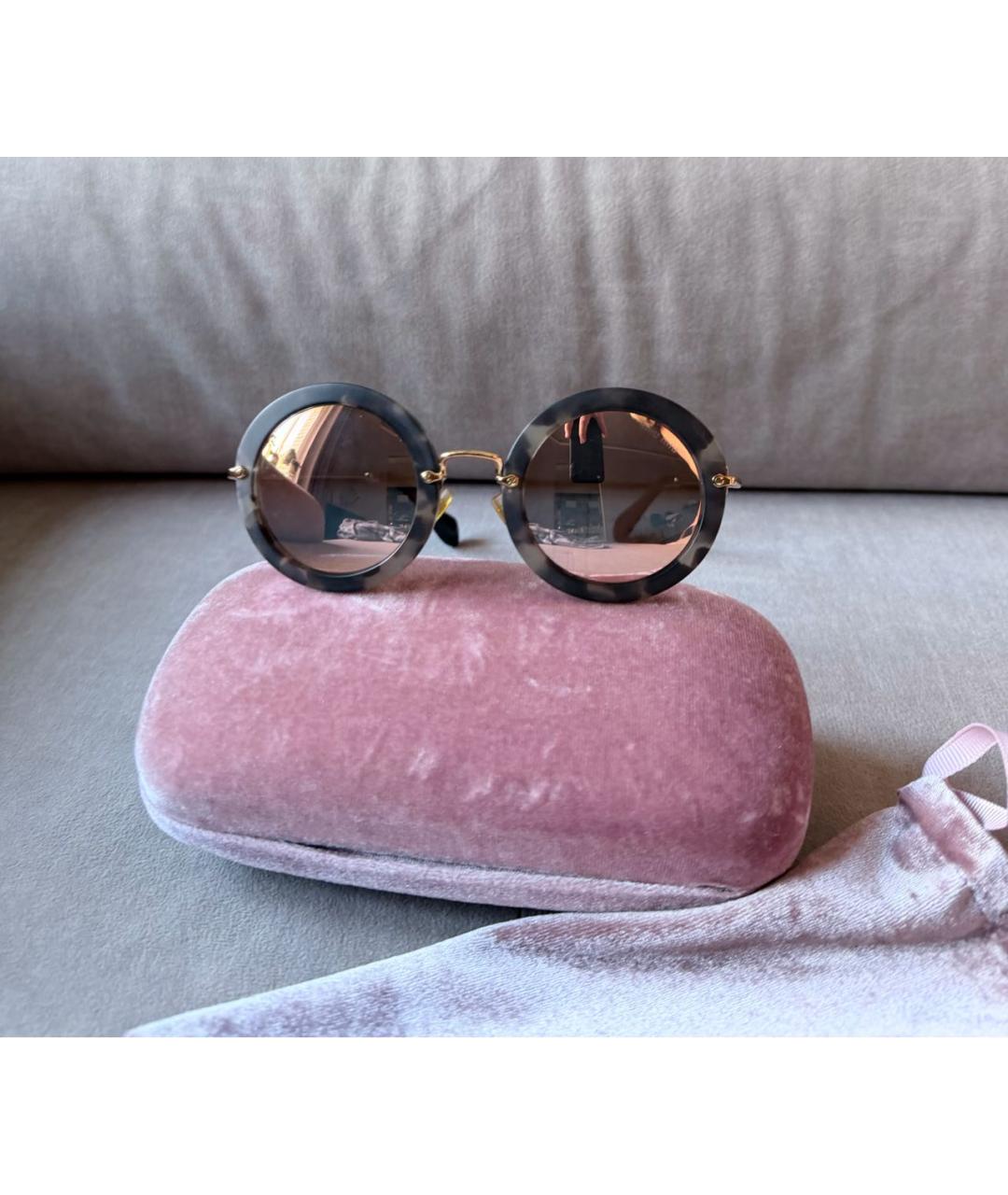 MIU MIU Коричневые пластиковые солнцезащитные очки, фото 4