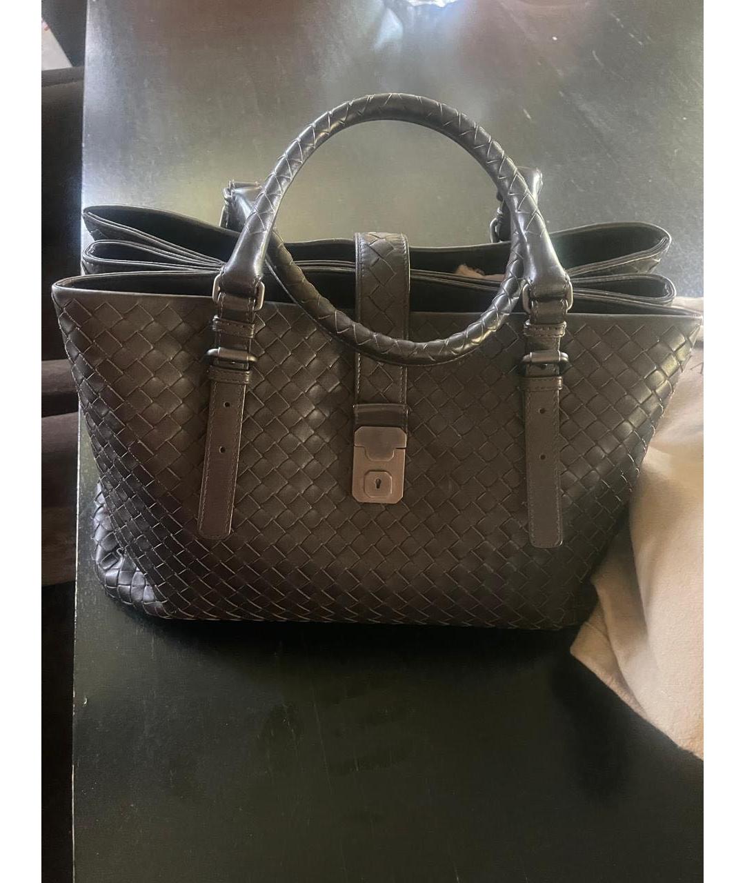 BOTTEGA VENETA Черная кожаная сумка с короткими ручками, фото 4