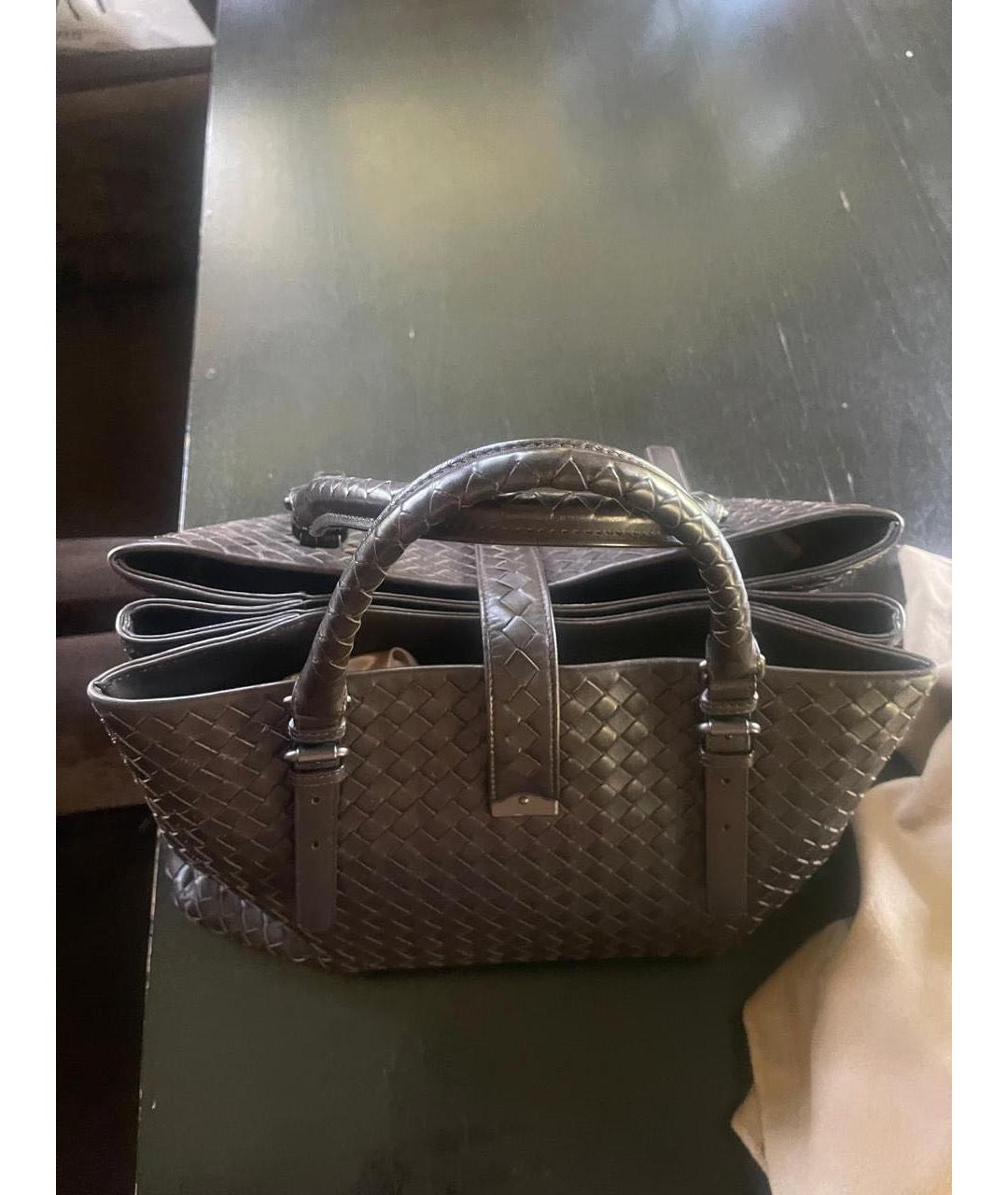 BOTTEGA VENETA Черная кожаная сумка с короткими ручками, фото 3