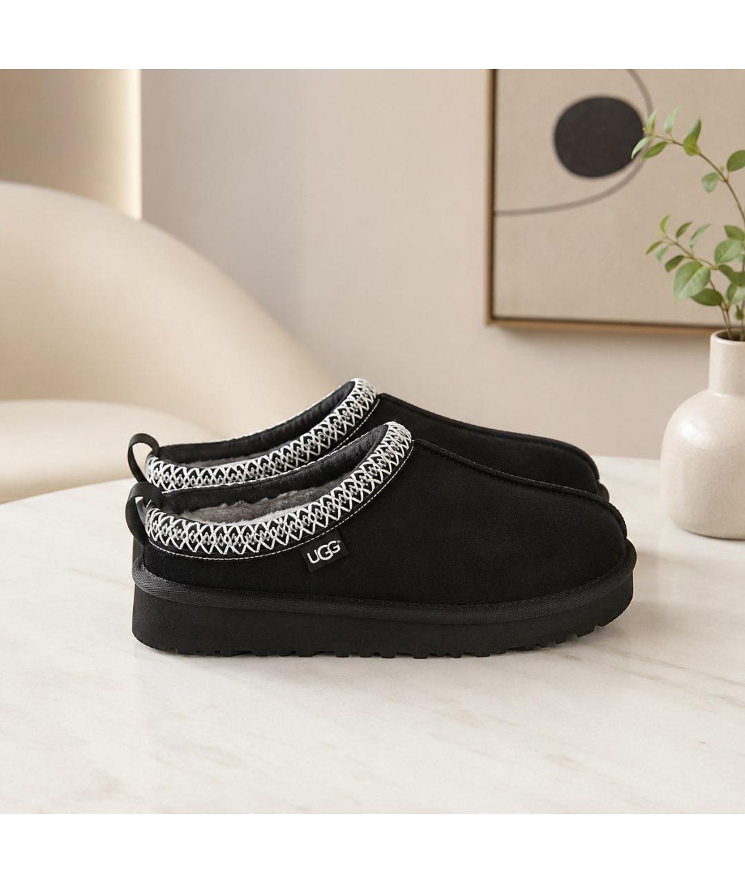 UGG AUSTRALIA Черные замшевые сабо, фото 6