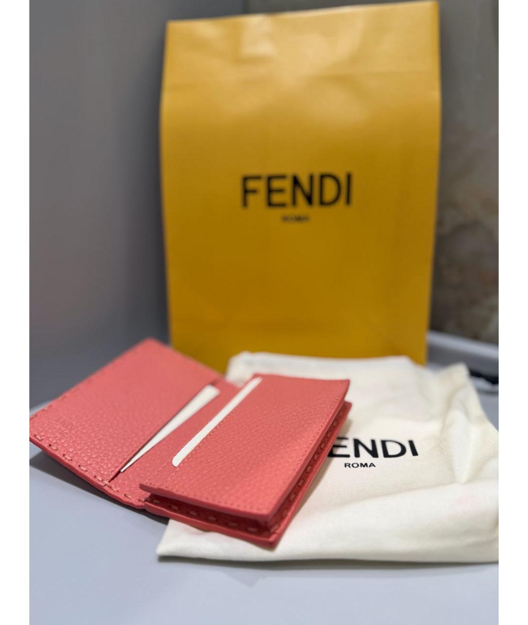 FENDI Розовый кожаный кардхолдер, фото 4