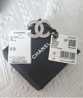 CHANEL Булавка / брошь