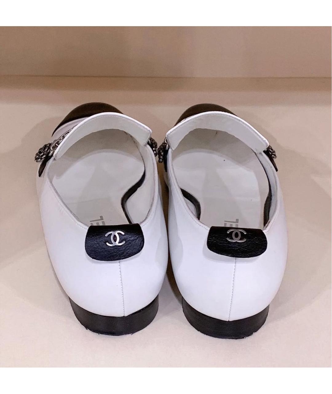 CHANEL Белые кожаные лоферы, фото 4