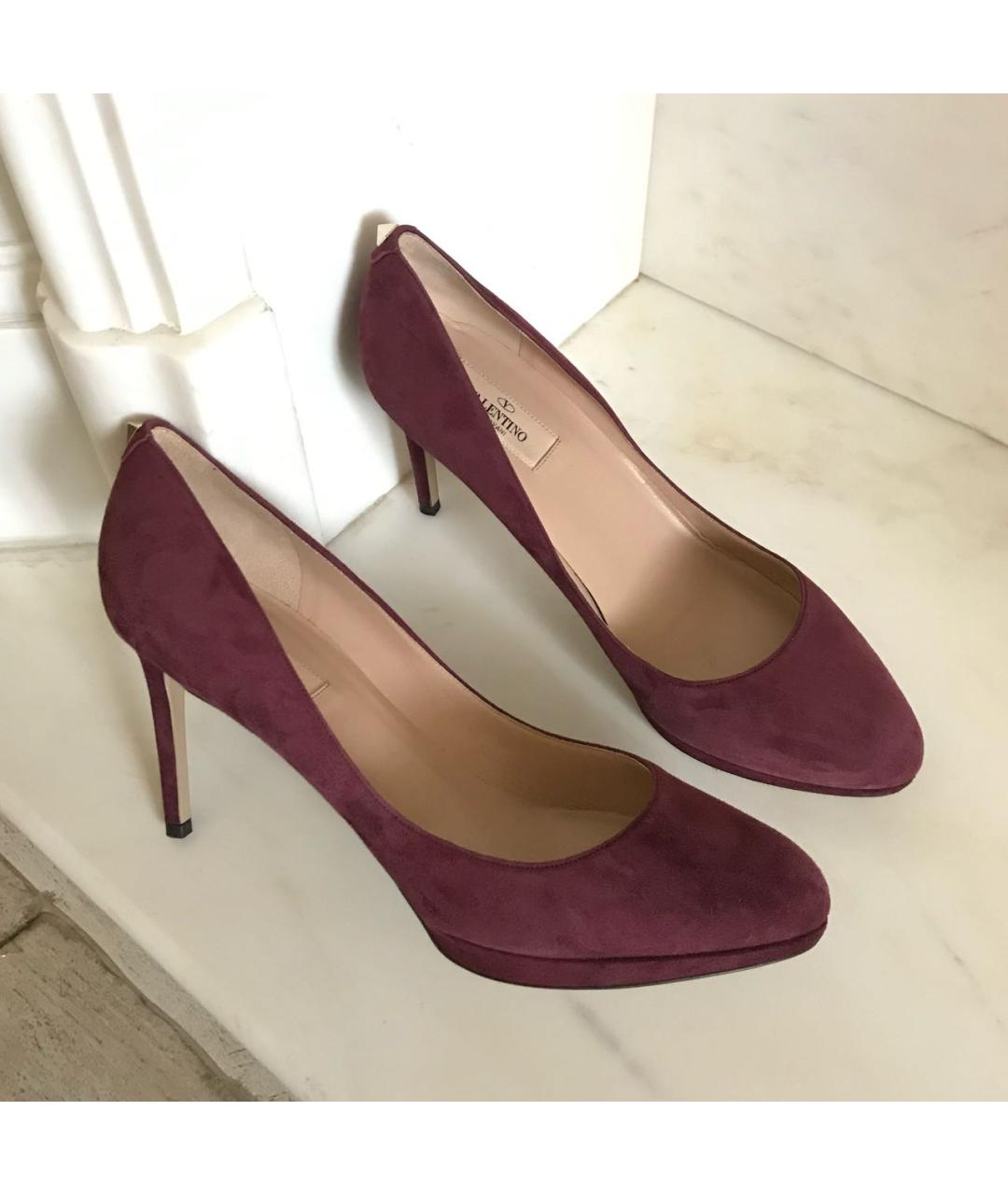 VALENTINO Бордовые замшевые туфли, фото 2