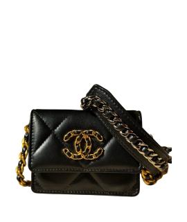 CHANEL Сумка через плечо
