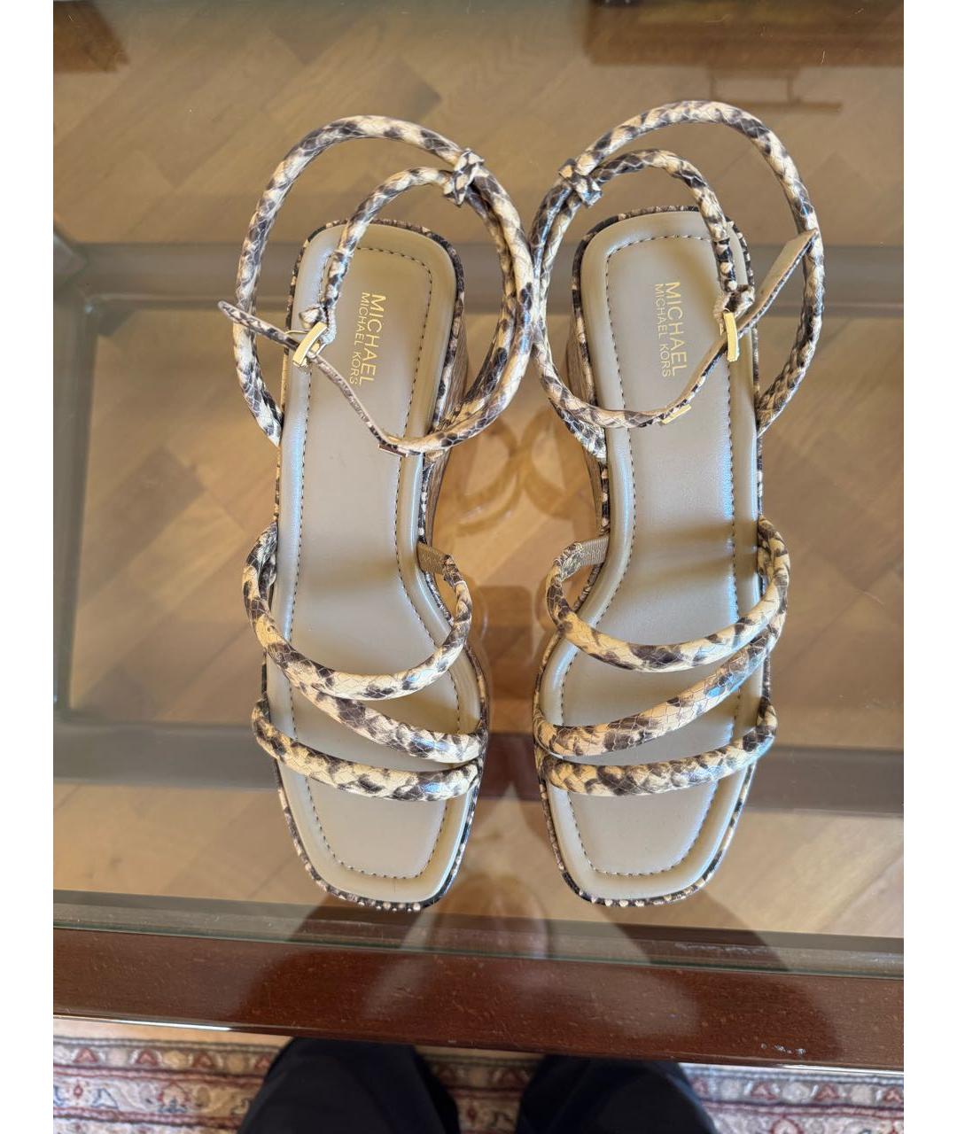 MICHAEL KORS Коричневые кожаные босоножки, фото 2