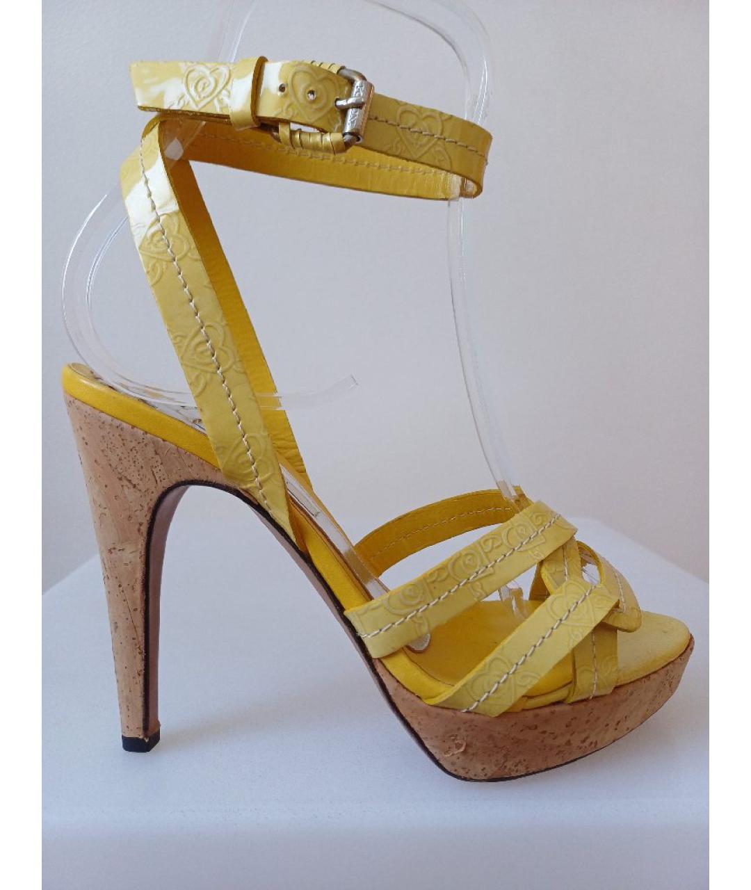 POLLINI Желтые босоножки из лакированной кожи, фото 10