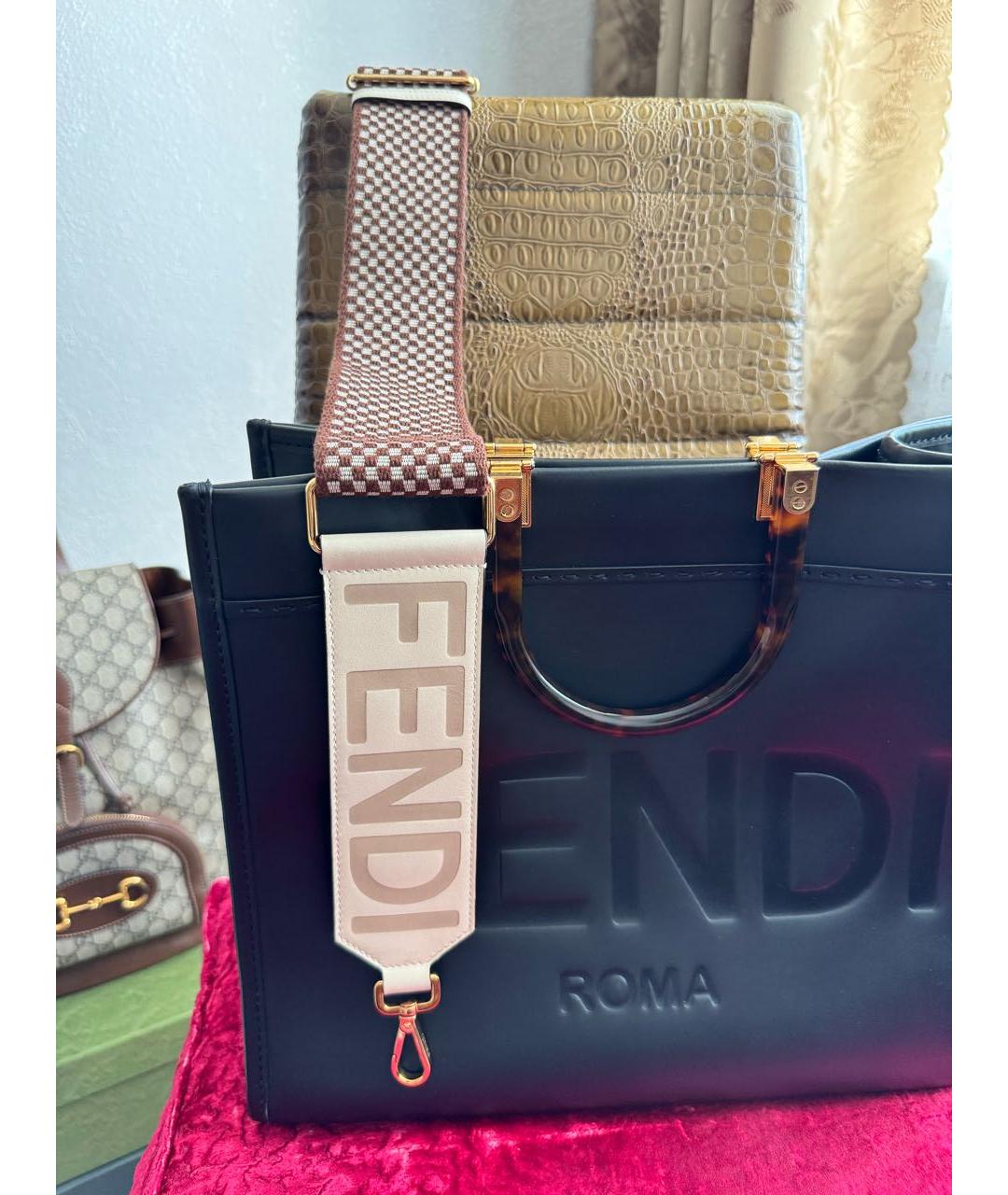 FENDI Черная кожаная сумка тоут, фото 3
