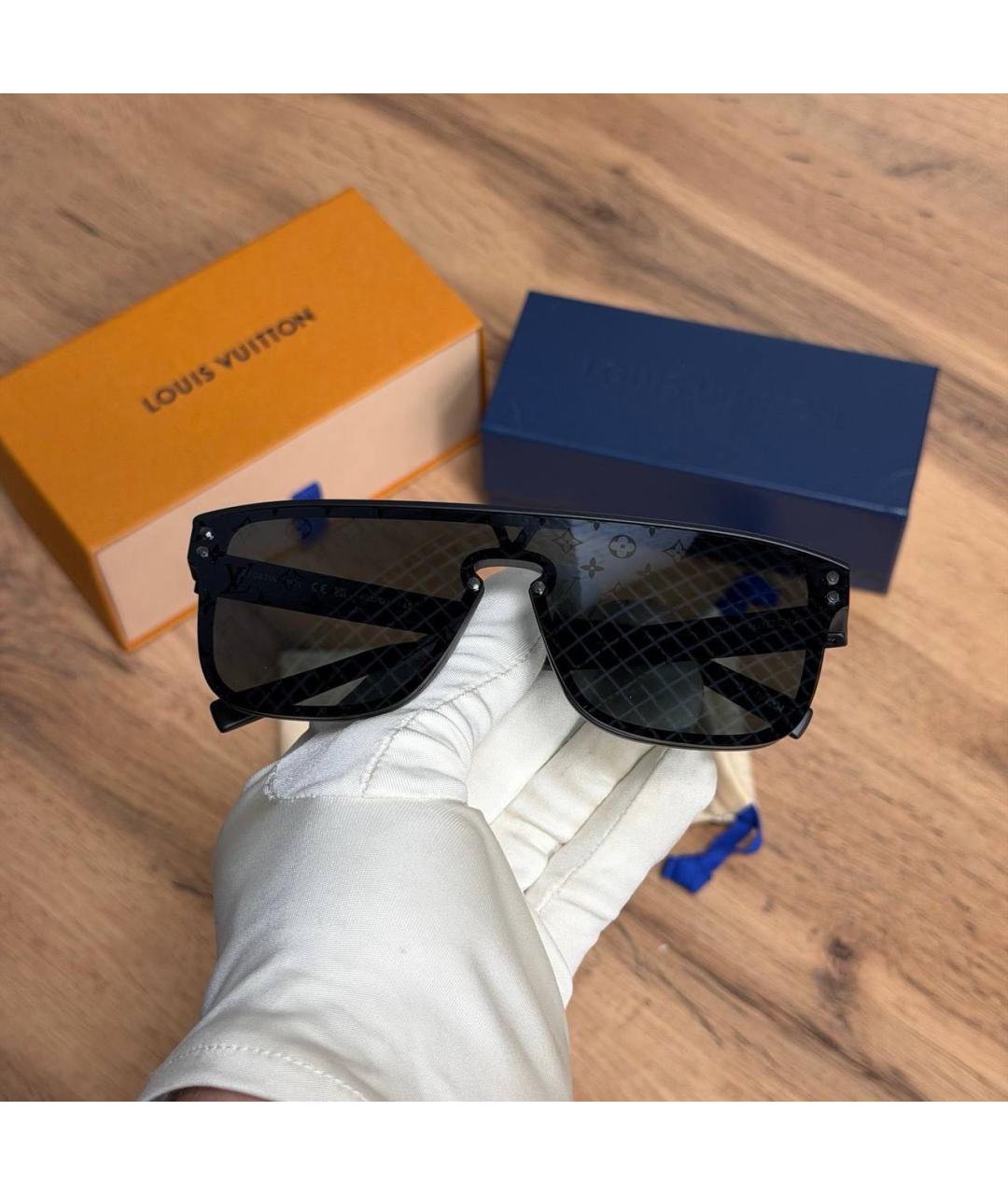 LOUIS VUITTON Серые пластиковые солнцезащитные очки, фото 3