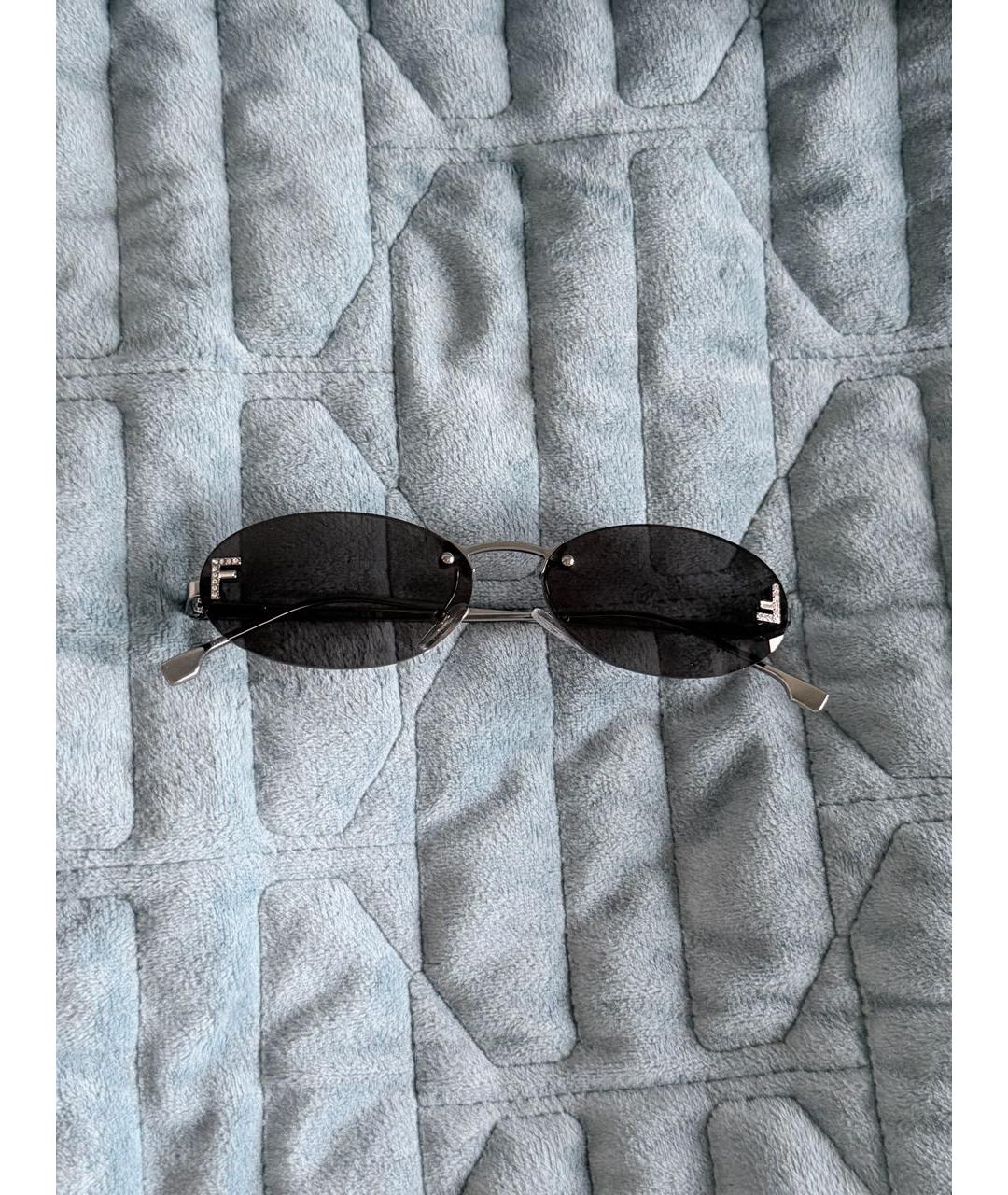 FENDI Серебряные металлические солнцезащитные очки, фото 5