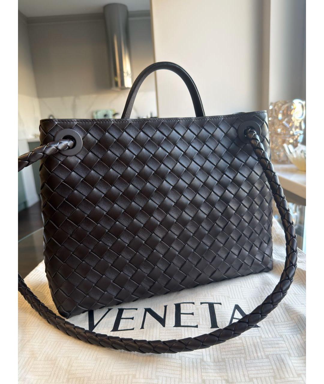 BOTTEGA VENETA Коричневая кожаная сумка тоут, фото 3