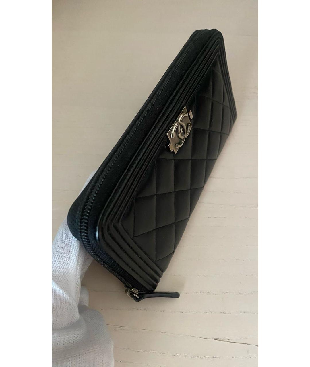 CHANEL Черный кожаный кошелек, фото 2