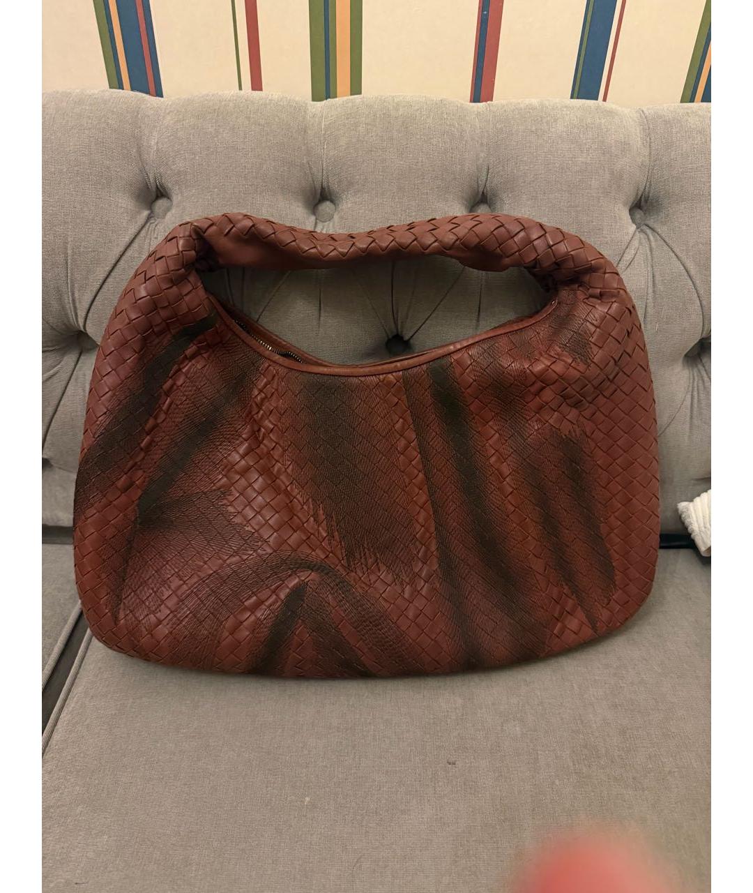 BOTTEGA VENETA Бордовая кожаная сумка через плечо, фото 9