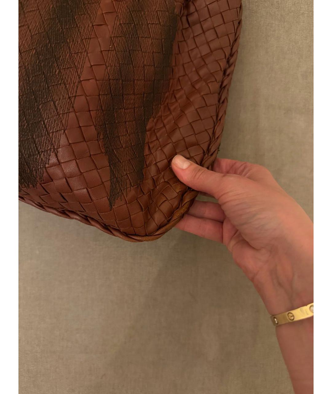 BOTTEGA VENETA Бордовая кожаная сумка через плечо, фото 7