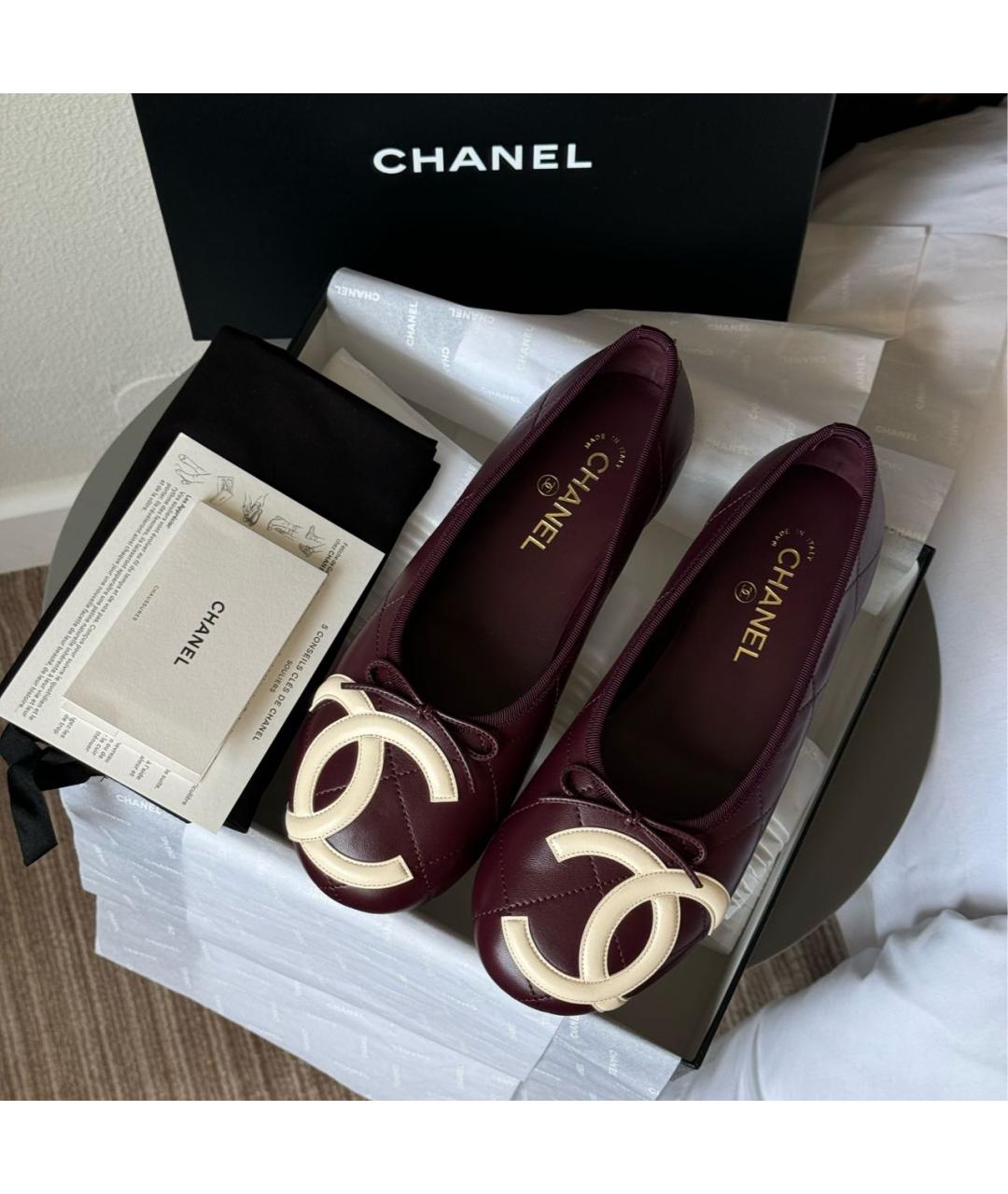CHANEL Бордовые кожаные балетки, фото 2