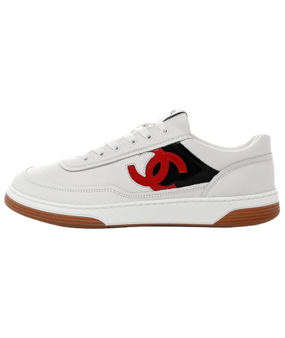 CHANEL Белые кожаные кроссовки, фото 1