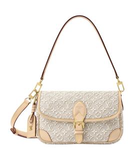 LOUIS VUITTON Сумка через плечо