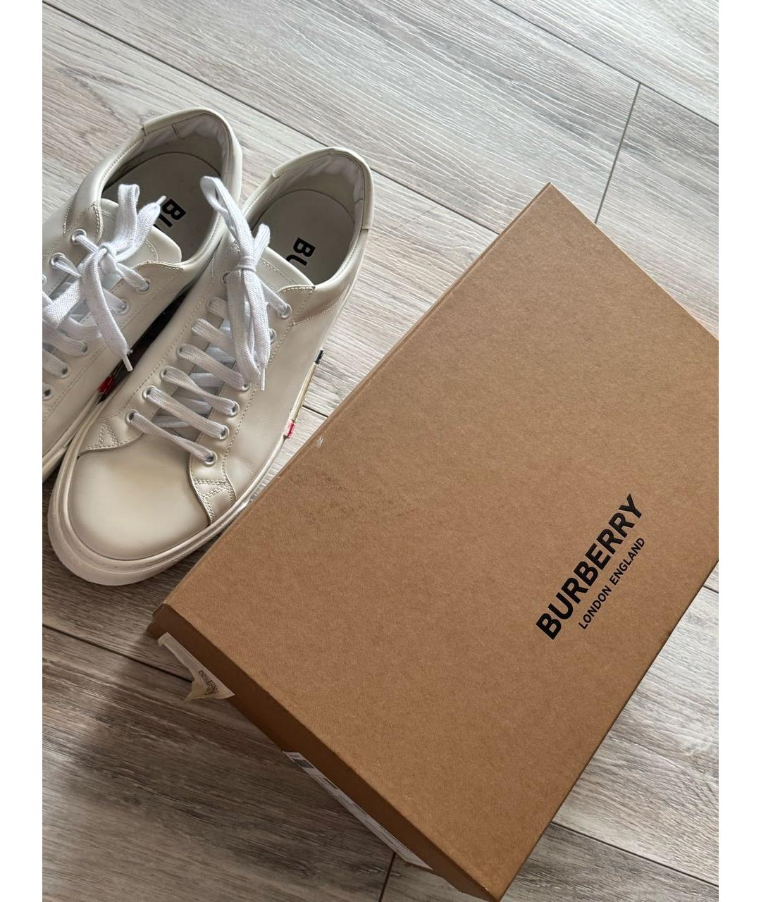 BURBERRY Белые кожаные низкие кроссовки / кеды, фото 5