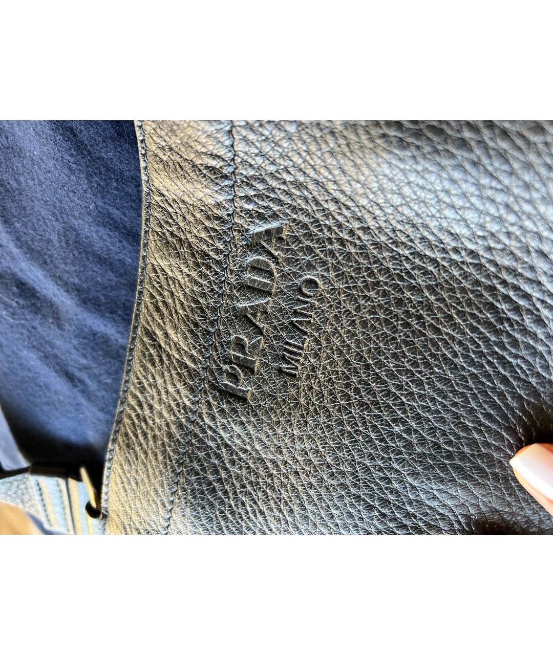 PRADA Черная кожаная сумка тоут, фото 6