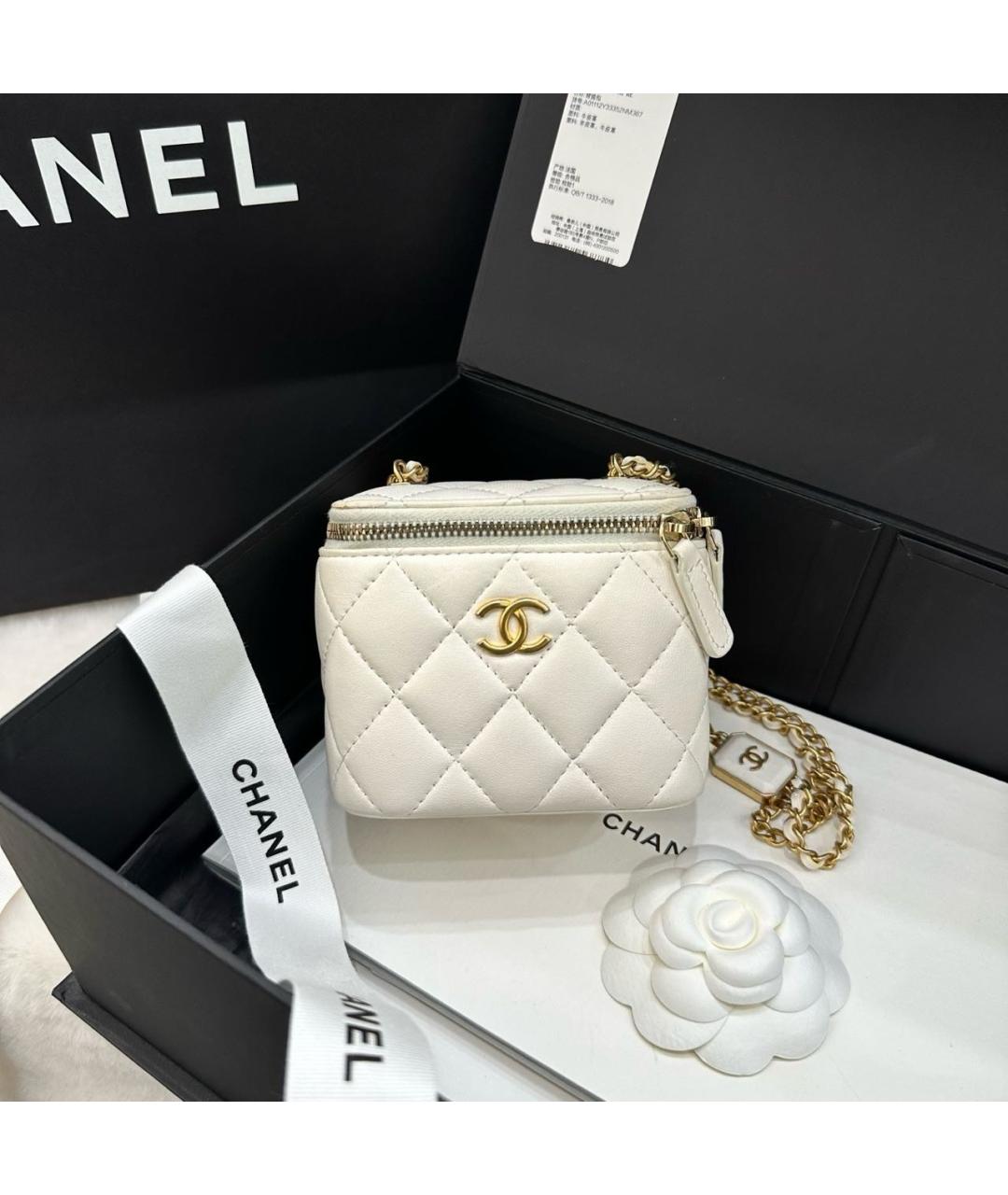 CHANEL Бежевая замшевая сумка через плечо, фото 6