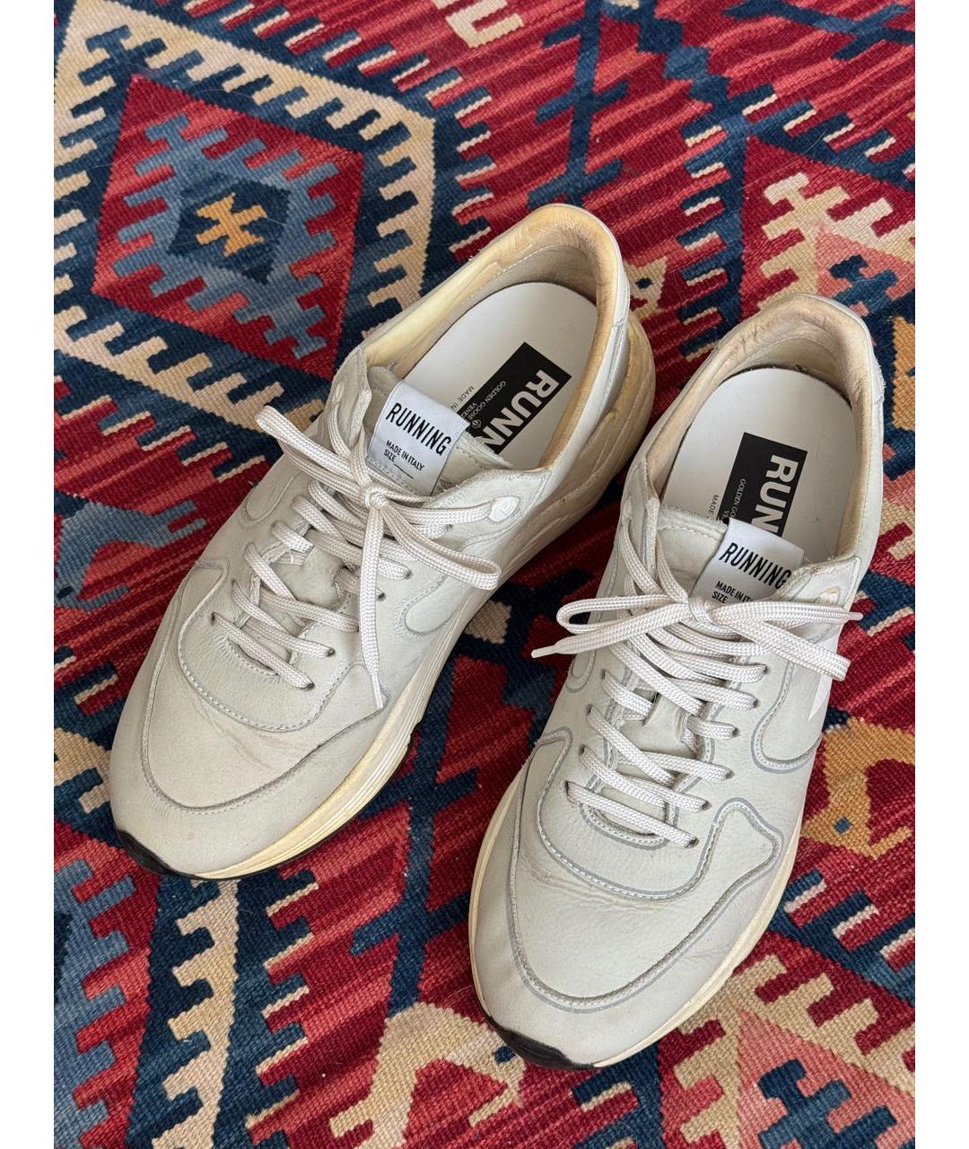 GOLDEN GOOSE Белые нубуковые низкие кроссовки / кеды, фото 5