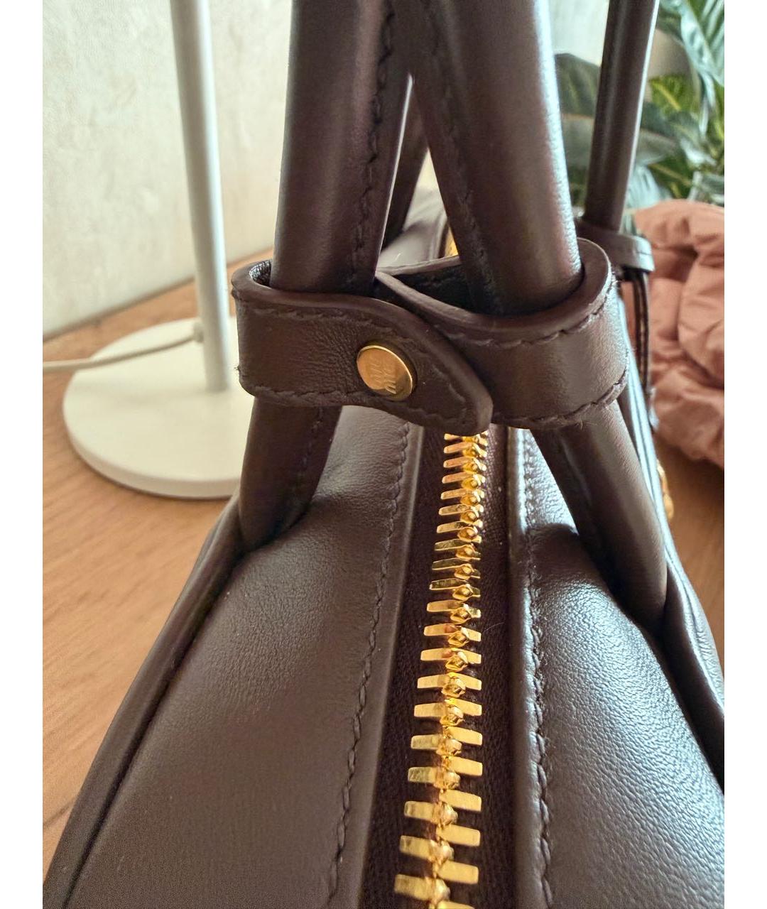 MIU MIU Коричневая кожаная сумка с короткими ручками, фото 6