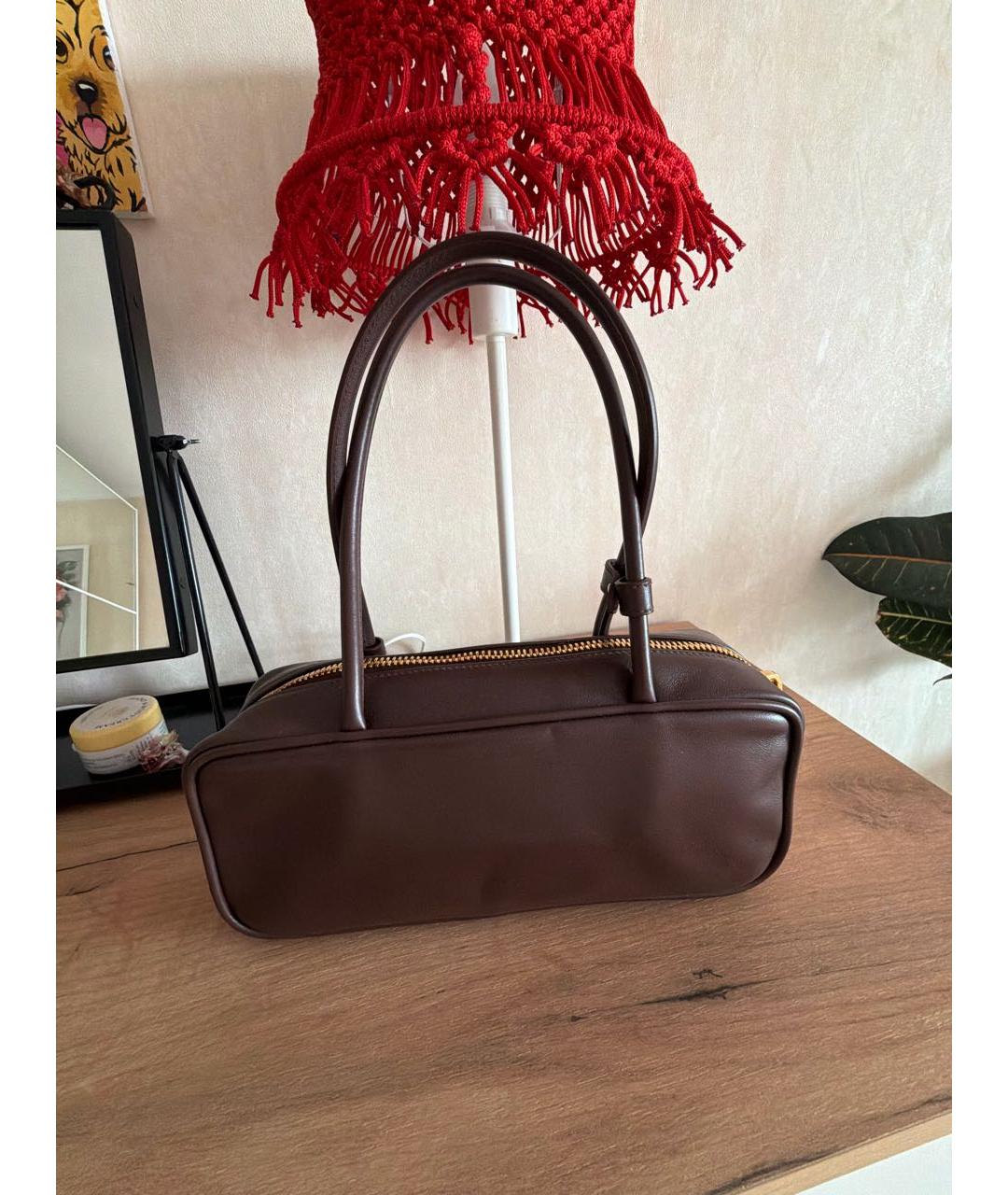 MIU MIU Коричневая кожаная сумка с короткими ручками, фото 3