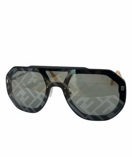 FENDI Солнцезащитные очки