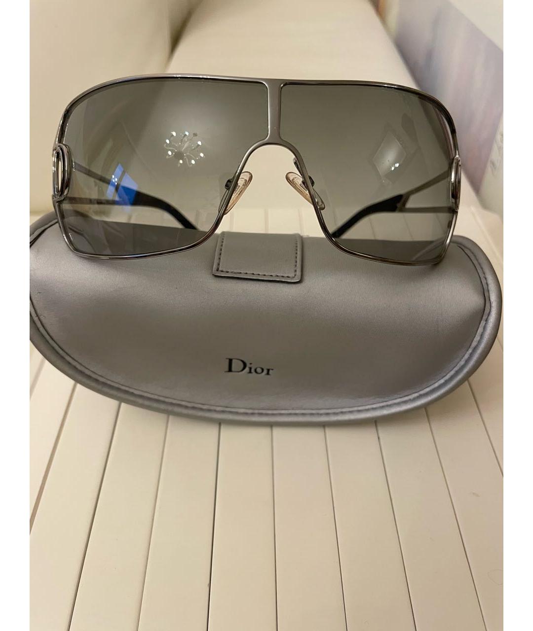 CHRISTIAN DIOR Серебряные пластиковые солнцезащитные очки, фото 5