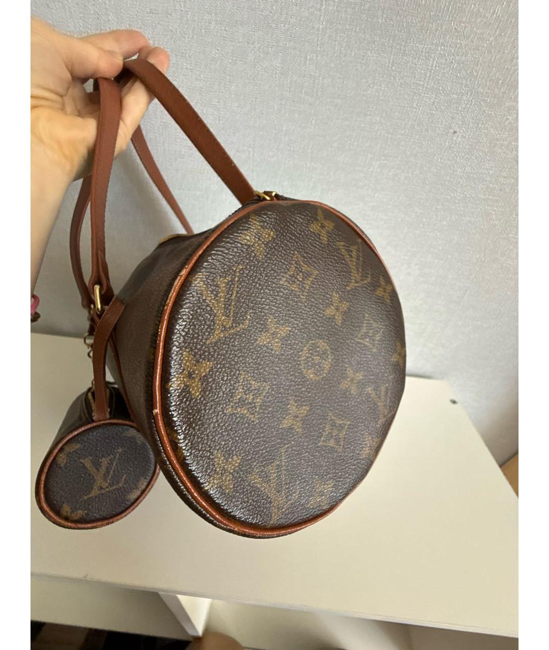 LOUIS VUITTON Коричневая сумка с короткими ручками из искусственной кожи, фото 7