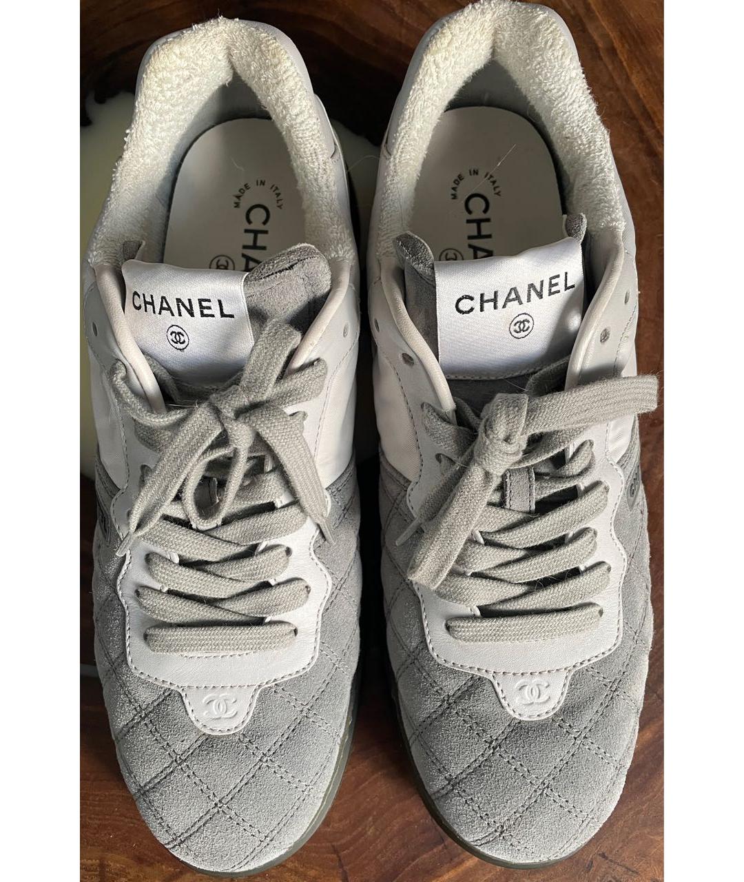 CHANEL Серые замшевые кеды, фото 2