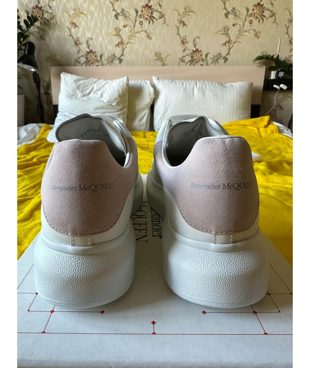 ALEXANDER MCQUEEN Белые кожаные кеды, фото 4