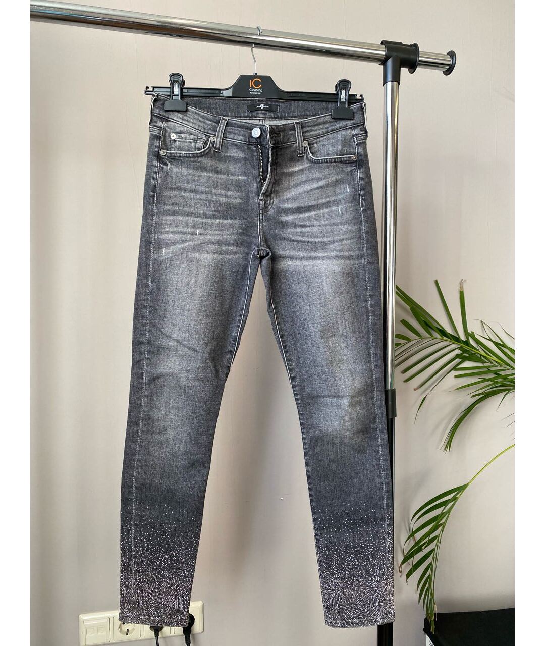 7 FOR ALL MANKIND Серые хлопко-эластановые джинсы слим, фото 5