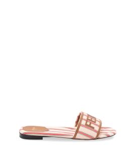 FENDI Сандалии