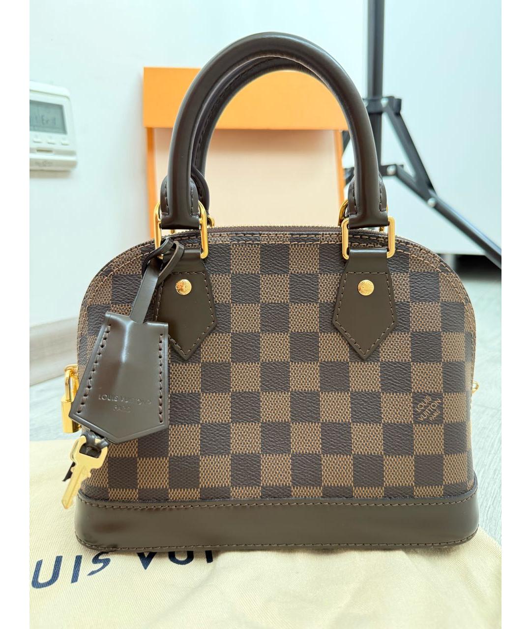 LOUIS VUITTON Коричневая сумка с короткими ручками, фото 8