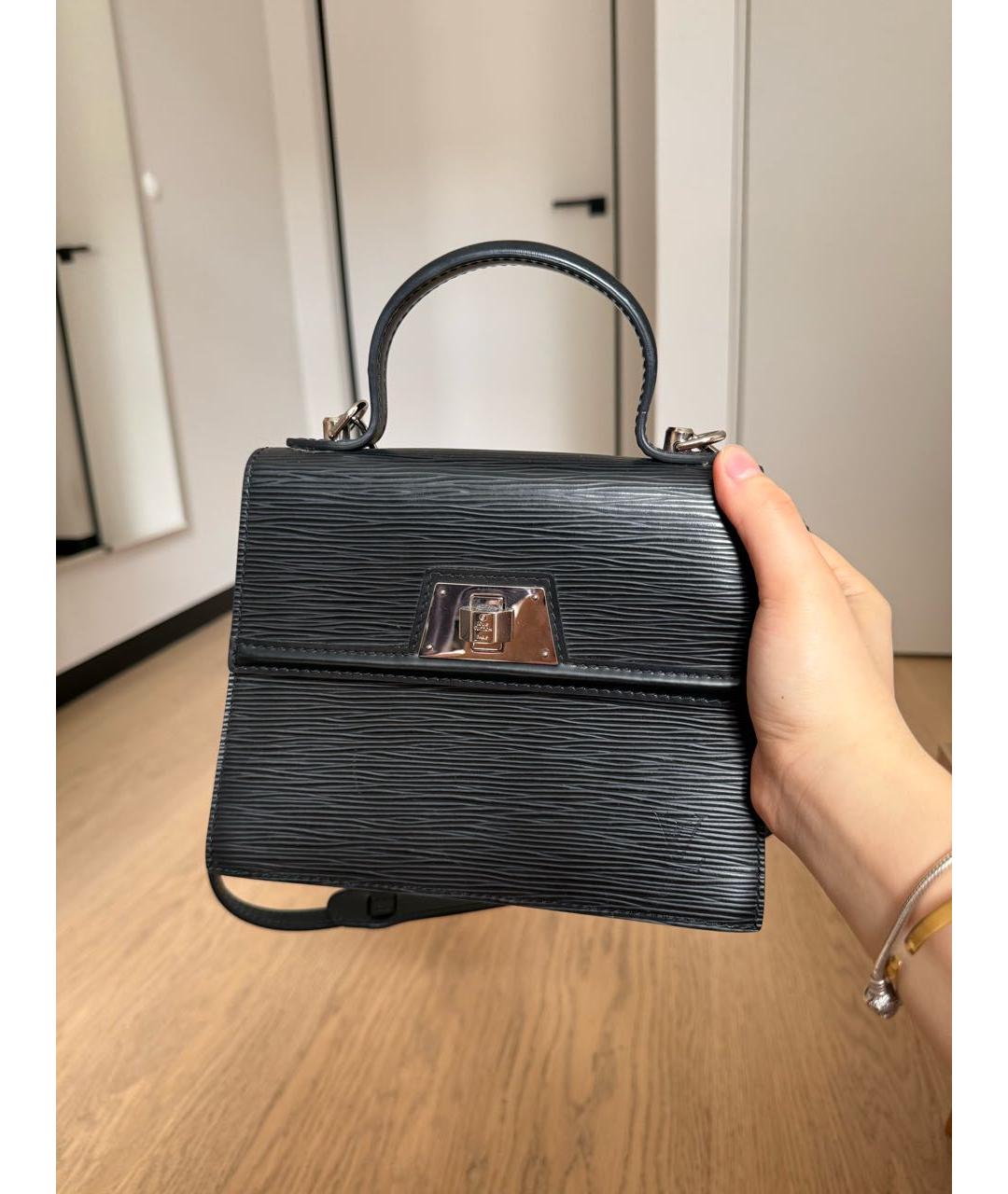 LOUIS VUITTON Черная кожаная сумка через плечо, фото 6