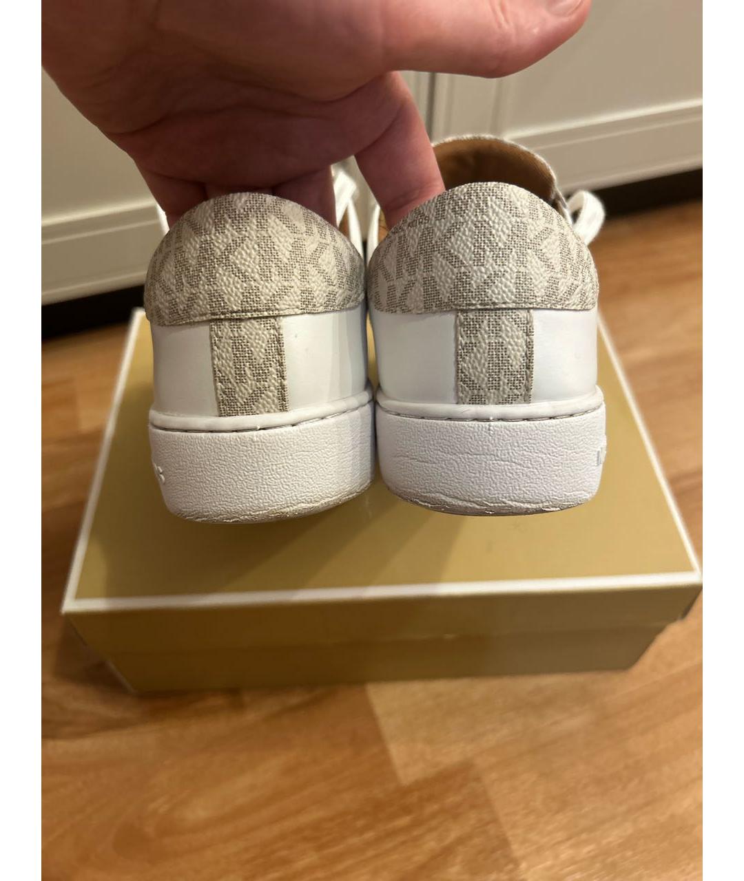 MICHAEL KORS Белые кожаные кеды, фото 4