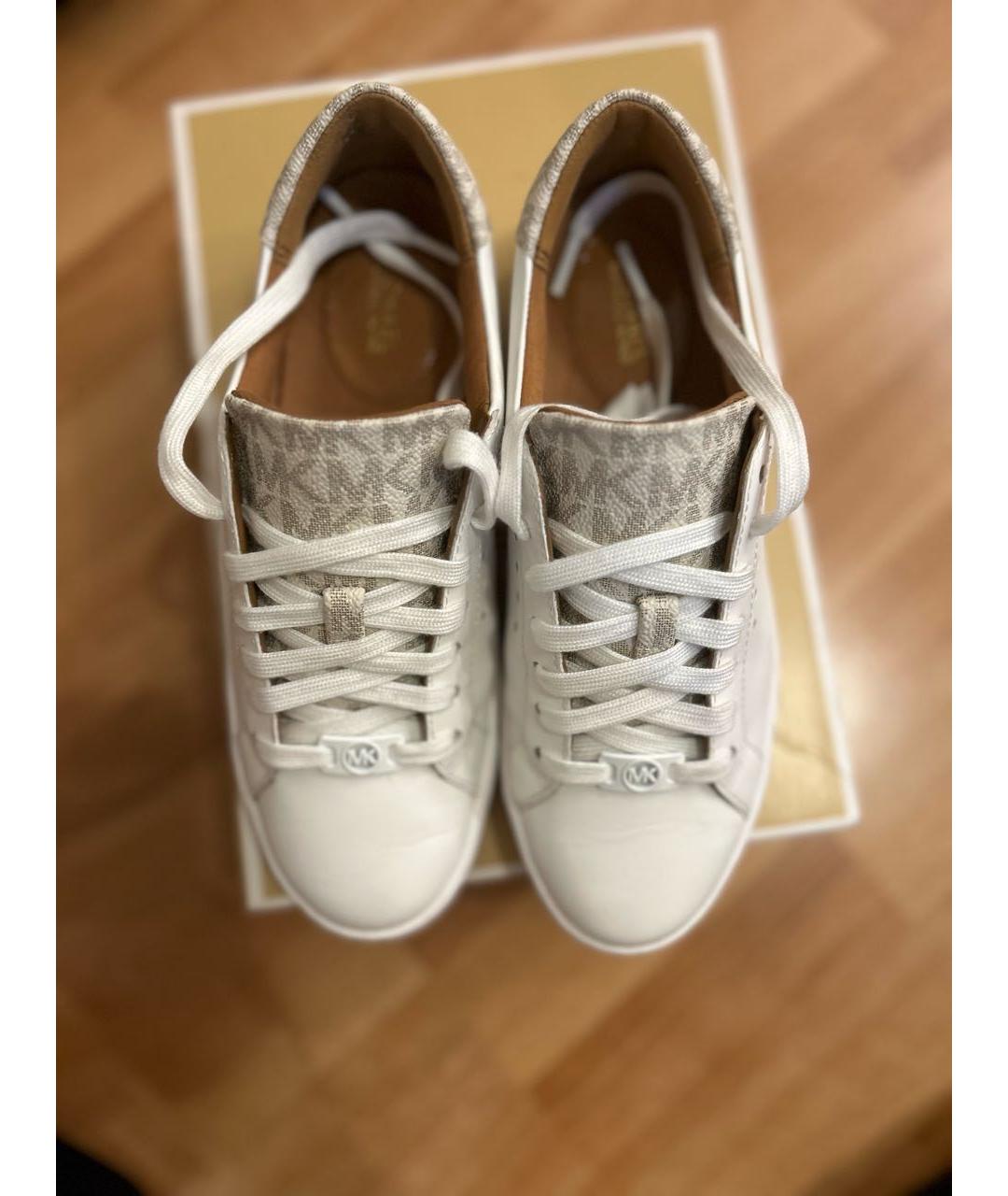 MICHAEL KORS Белые кожаные кеды, фото 2