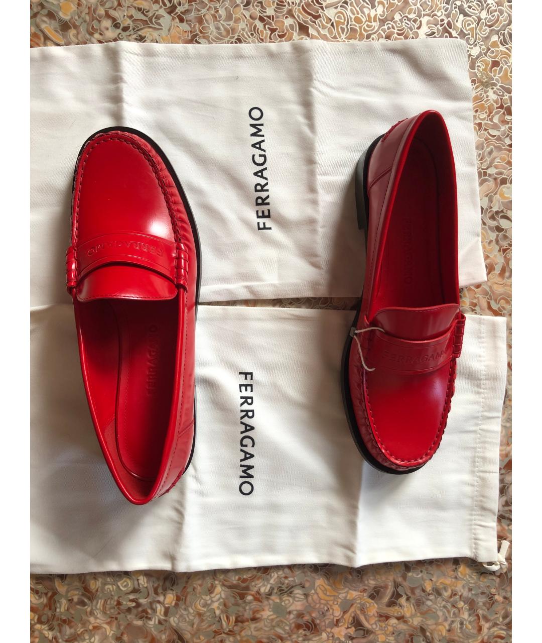 FERRAGAMO Красные кожаные лоферы, фото 8
