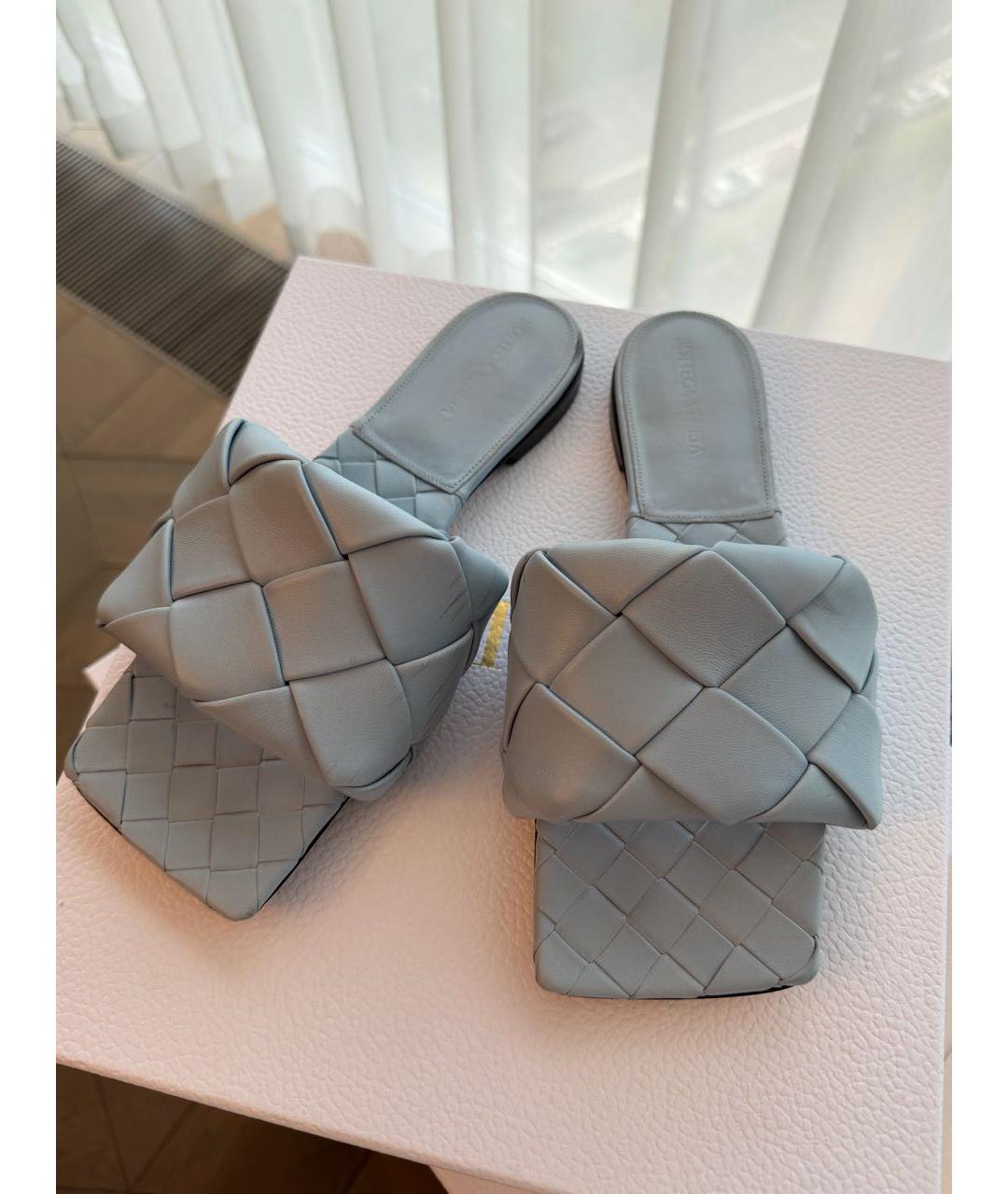 BOTTEGA VENETA Голубые кожаные шлепанцы, фото 2