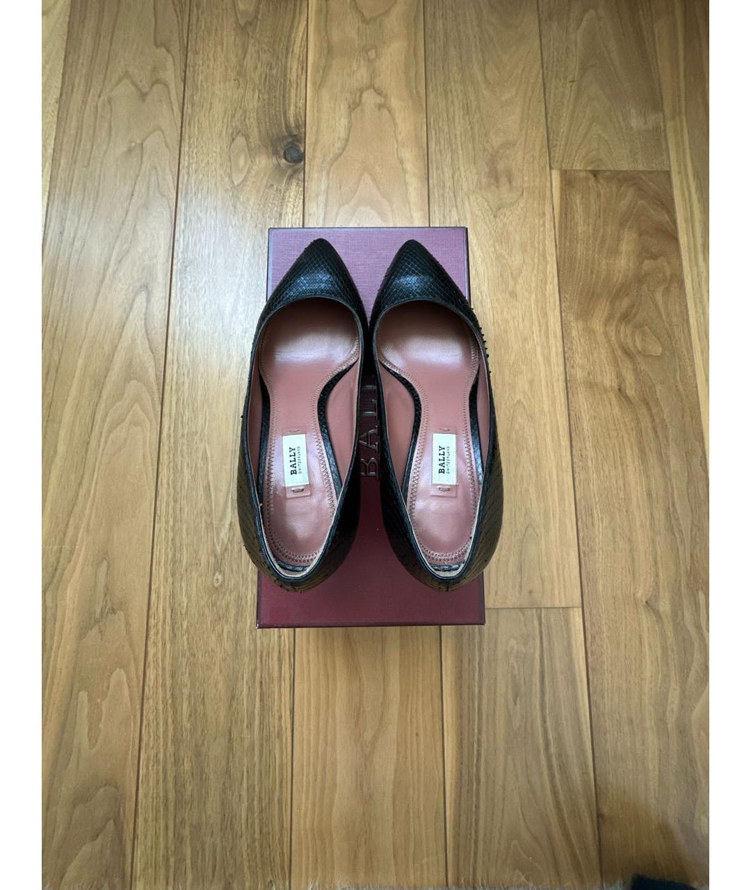 BALLY Черные туфли из экзотической кожи, фото 3