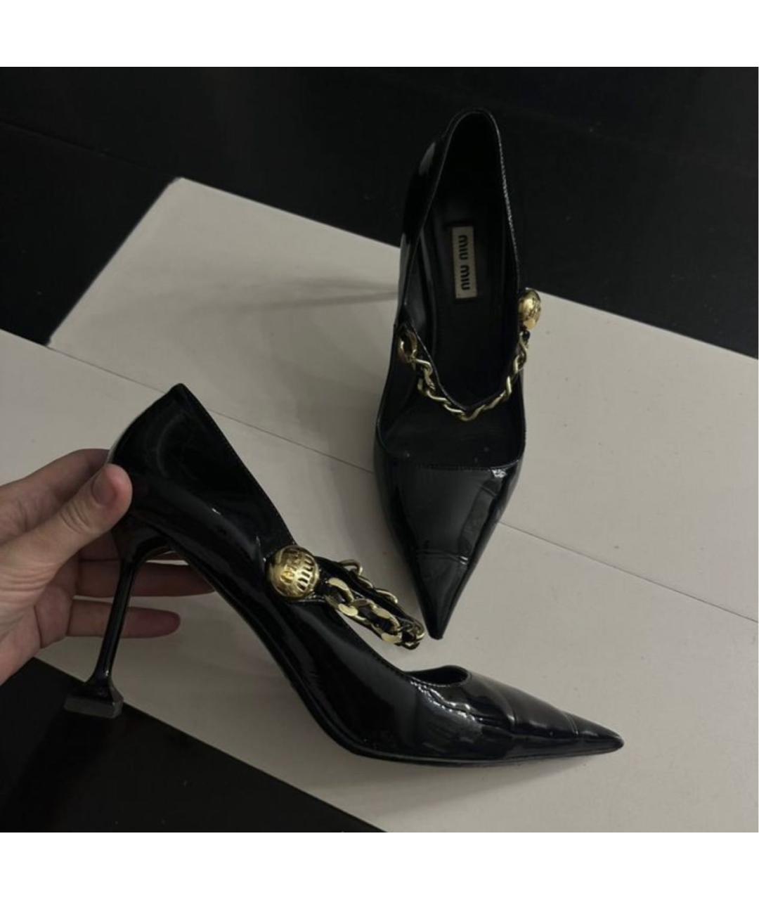 MIU MIU Черные туфли из лакированной кожи, фото 2