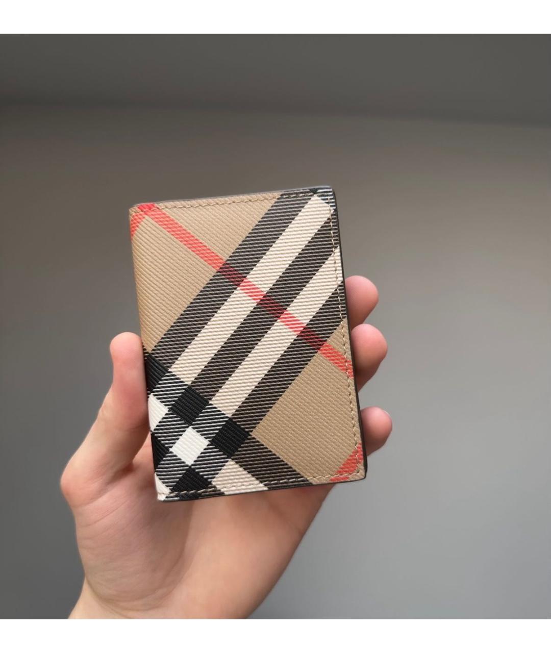 BURBERRY Бежевый кожаный кошелек, фото 3
