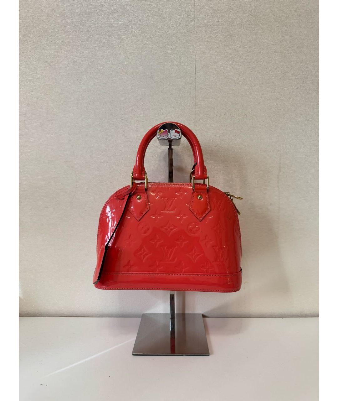 LOUIS VUITTON Красная сумка с короткими ручками из лакированной кожи, фото 8